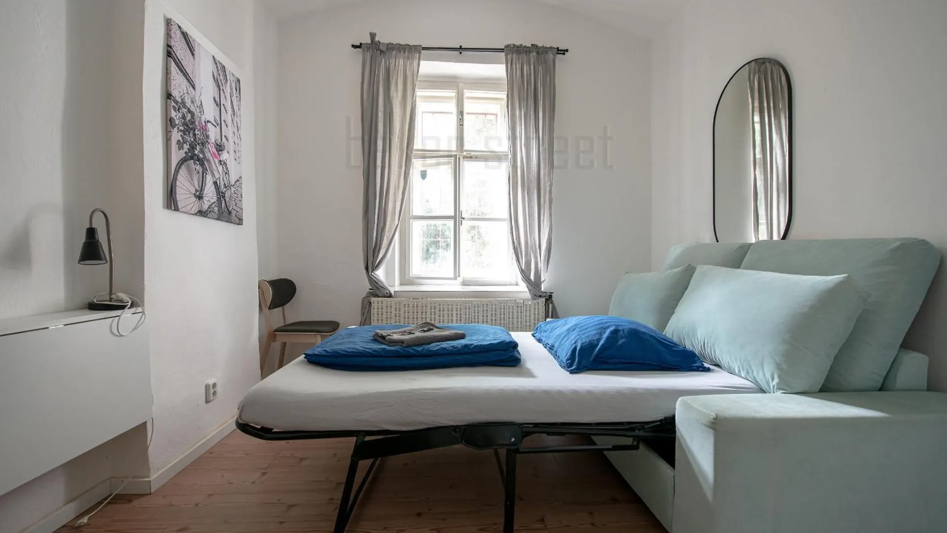 2 Rooms Apartment Close To Palmovka Prag